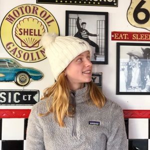 Meet your Posher, Kiki